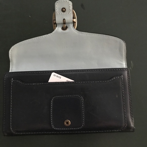 Wallet - Picture 2 of 4